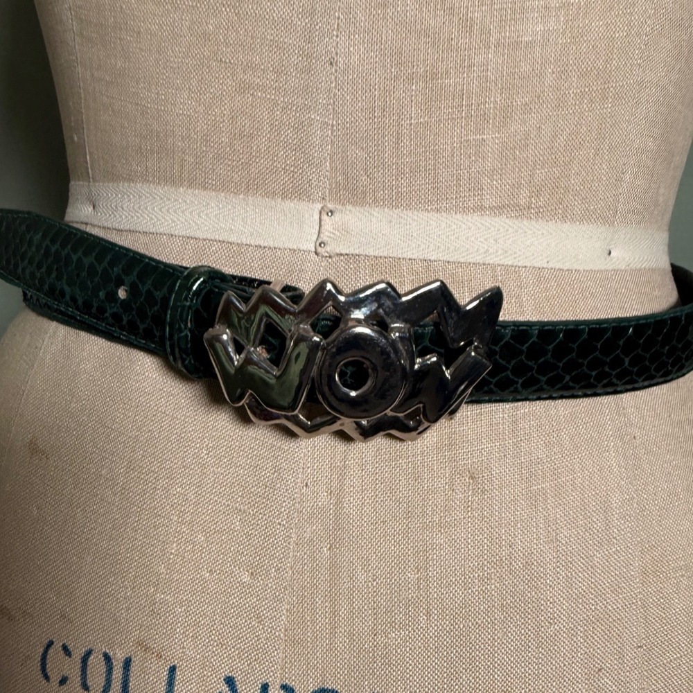 Vintage MZ New York Green Snakeskin WOW Buckle Belt Leather Lined Small 28in